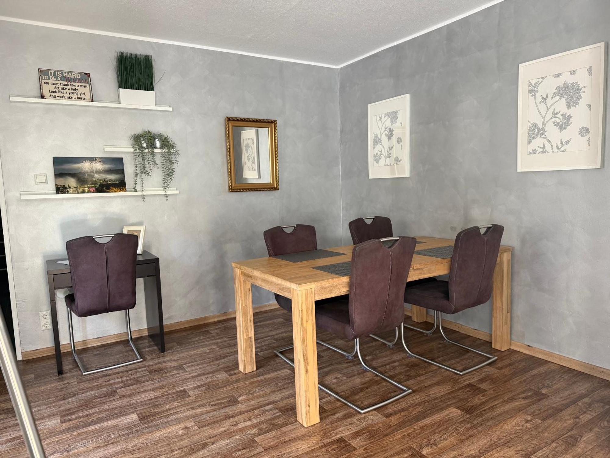 Haus Uebernachtenswert Cochem Mosel Esterno foto