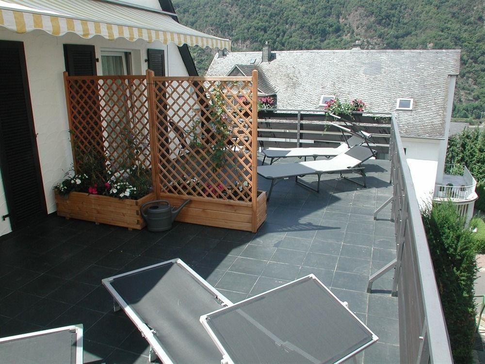 Haus Uebernachtenswert Cochem Mosel Esterno foto